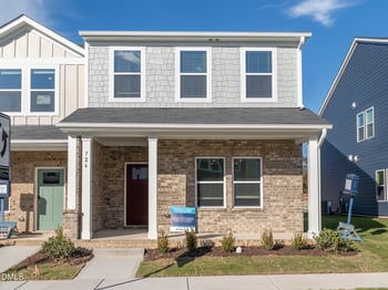 726 Chandler Stone Dr, Zebulon, NC 27597