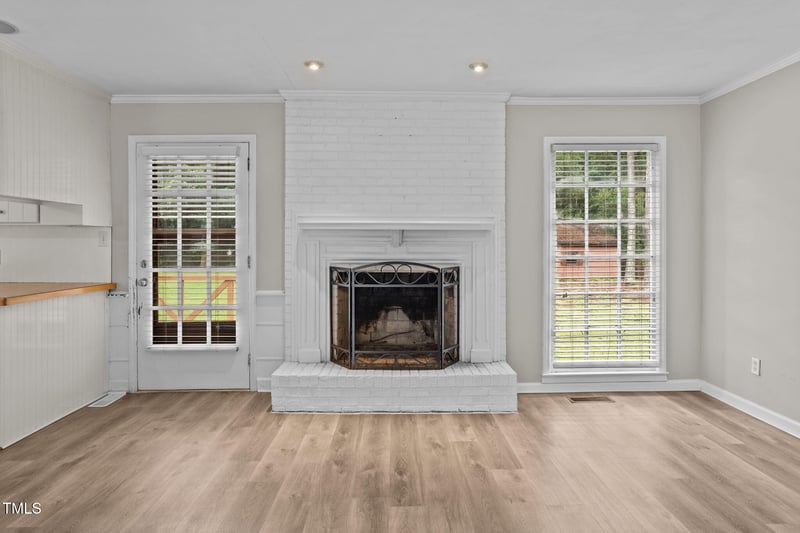 726 Hillandale Ln, Garner, NC 27529