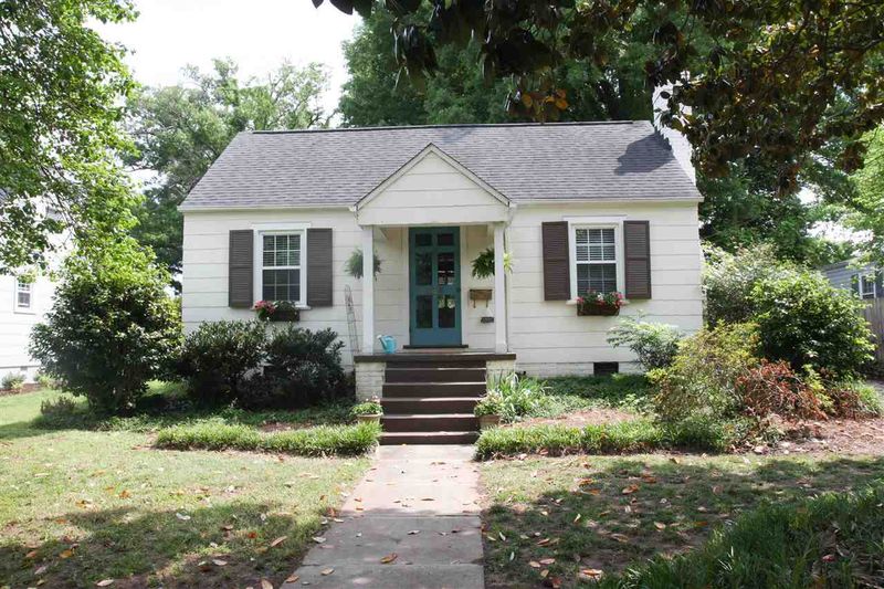 726 Kimbrough St, Raleigh, NC 27608