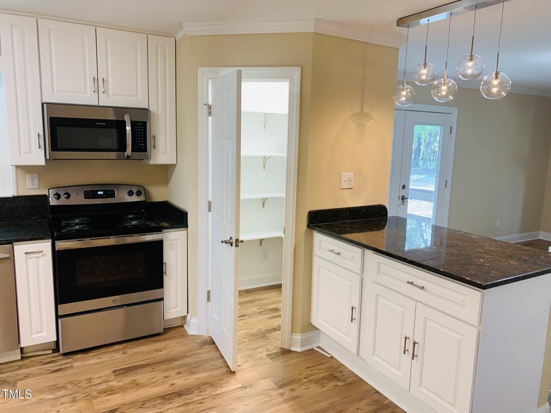 726 Norris Rd, Clayton, NC 27520