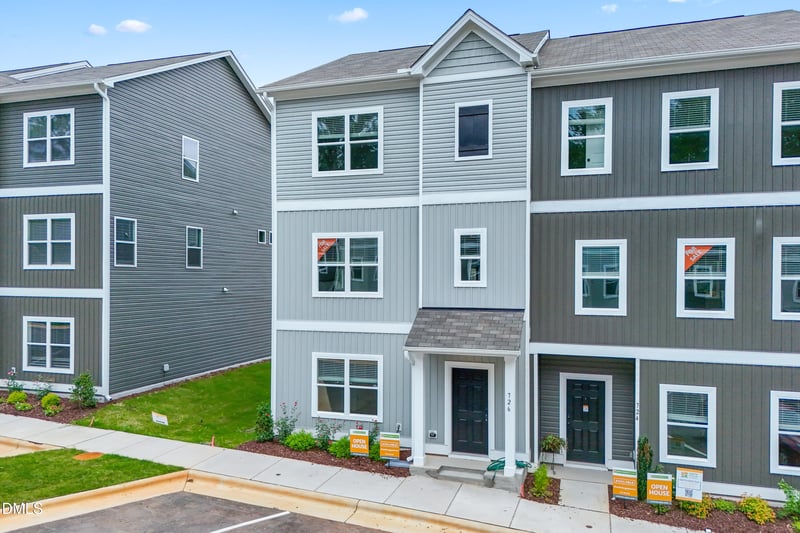 726 Orchard Vista Cir, Raleigh, NC 27606