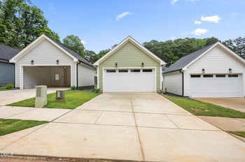 726 Powell Dr, Raleigh, NC 27606