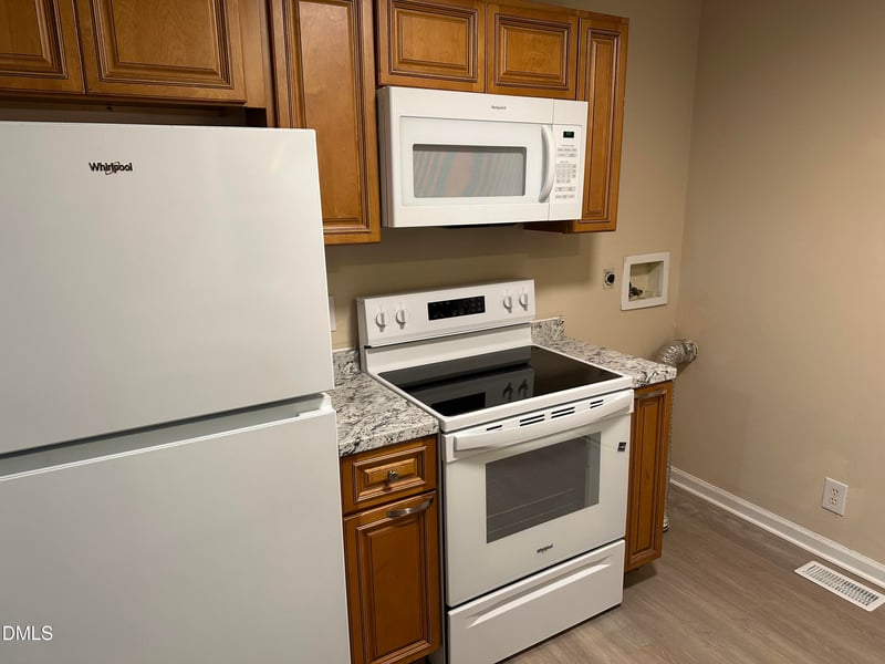 726 Thompson St, Pittsboro, NC 27312