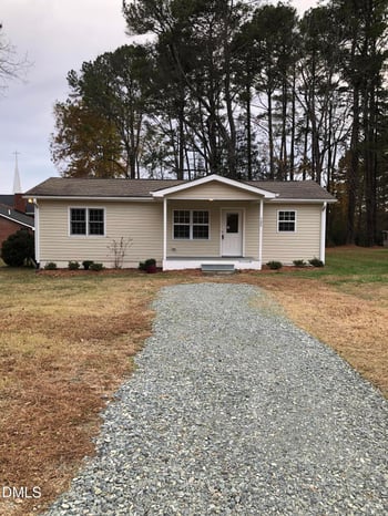 726 Thompson St, Pittsboro, NC 27312