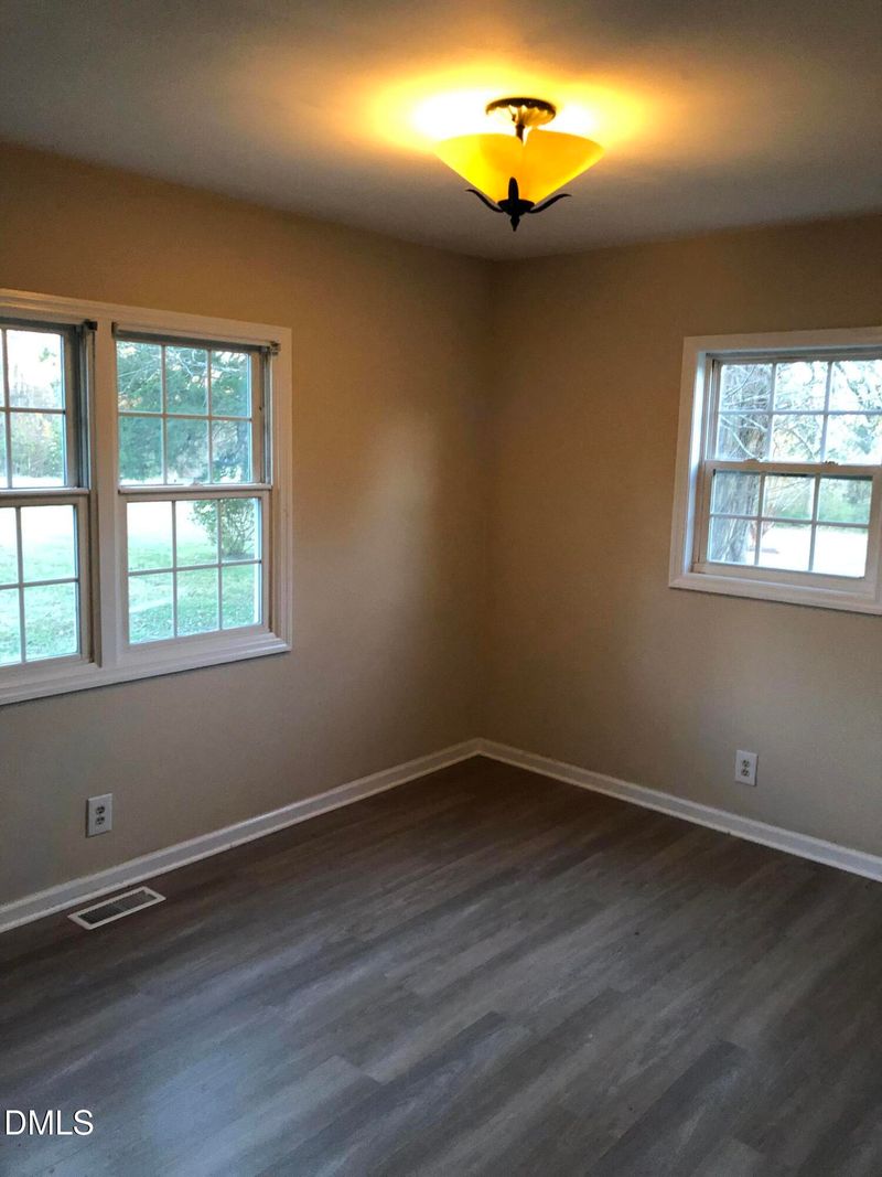 726 Thompson St, Pittsboro, NC 27312