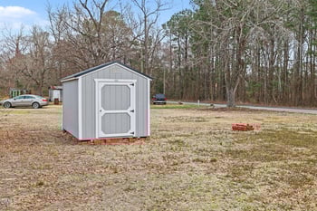 7261 Clara St, Wade, NC 28395