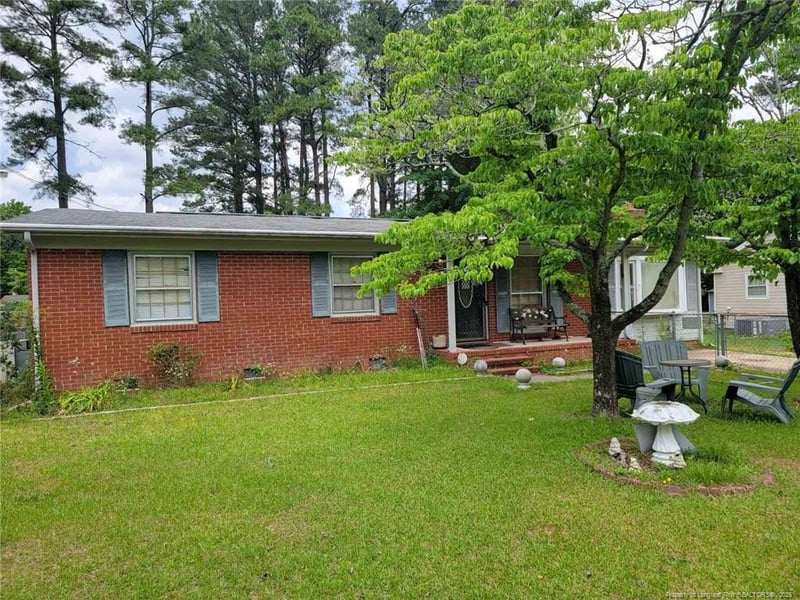 7262 Ainsley St, Fayetteville, NC 28314