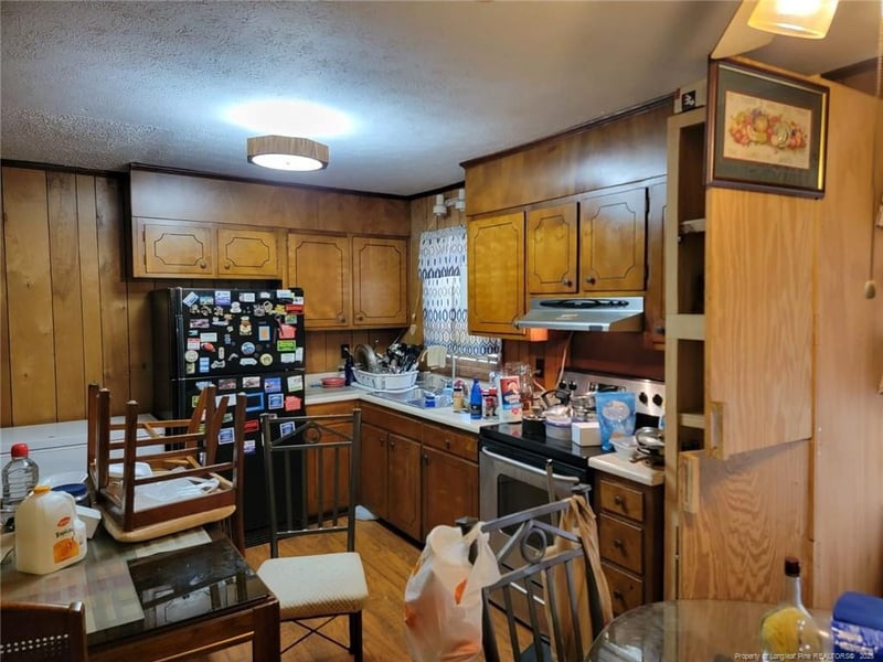 7262 Ainsley St, Fayetteville, NC 28314