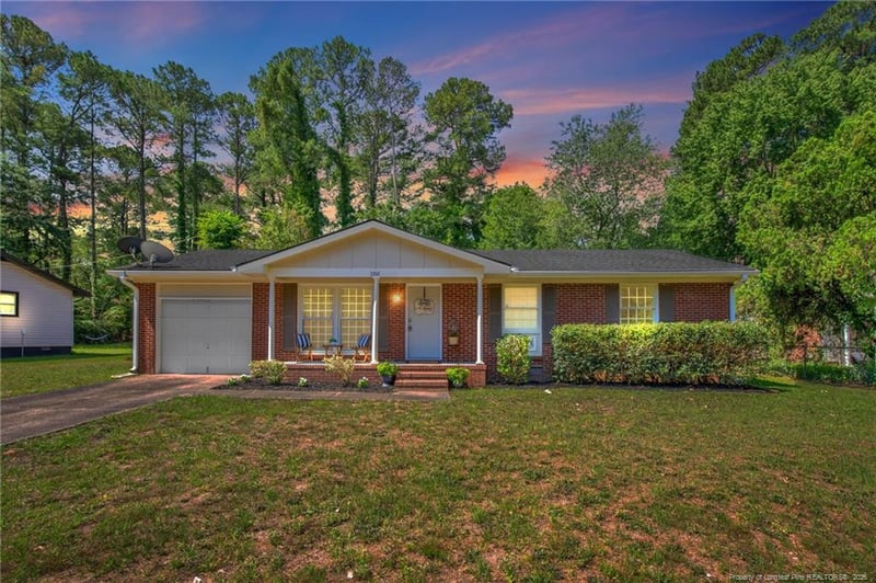 7262 Ryan St, Fayetteville, NC 28314