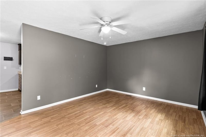7264 Ainsley St, Fayetteville, NC 28314