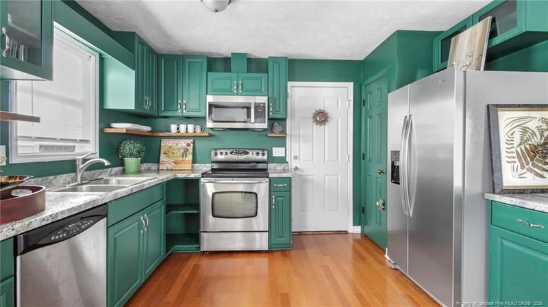 7268 Beaver Run Dr, Fayetteville, NC 28314