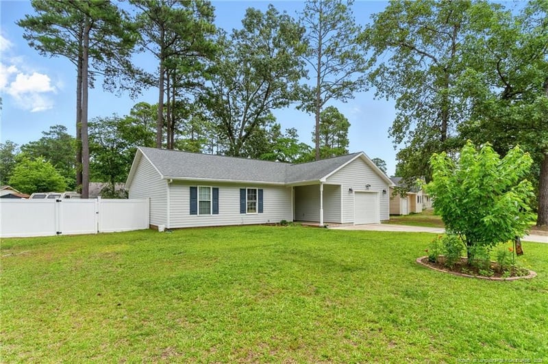 7268 Pebblebrook Dr, Fayetteville, NC 28314