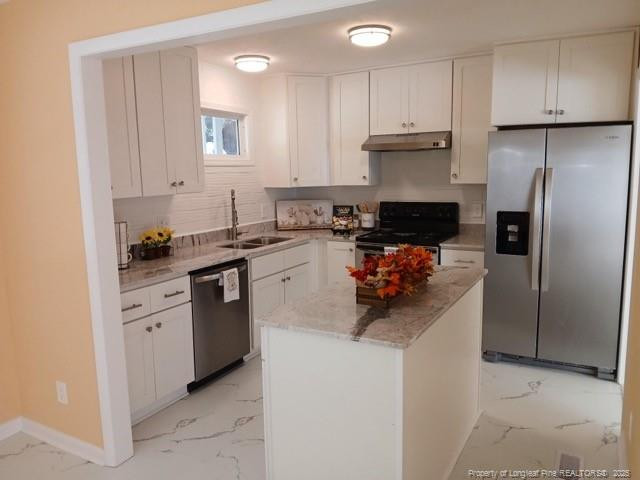 727 Ashburton Dr, Fayetteville, NC 28301