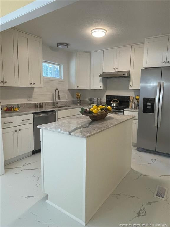 727 Ashburton Dr, Fayetteville, NC 28301