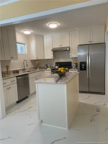 727 Ashburton Dr, Fayetteville, NC 28301