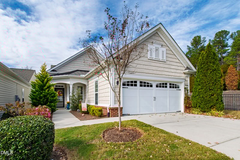 727 Bradhurst Pl, Cary, NC 27519