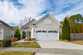 727 Bradhurst Pl, Cary, NC 27519