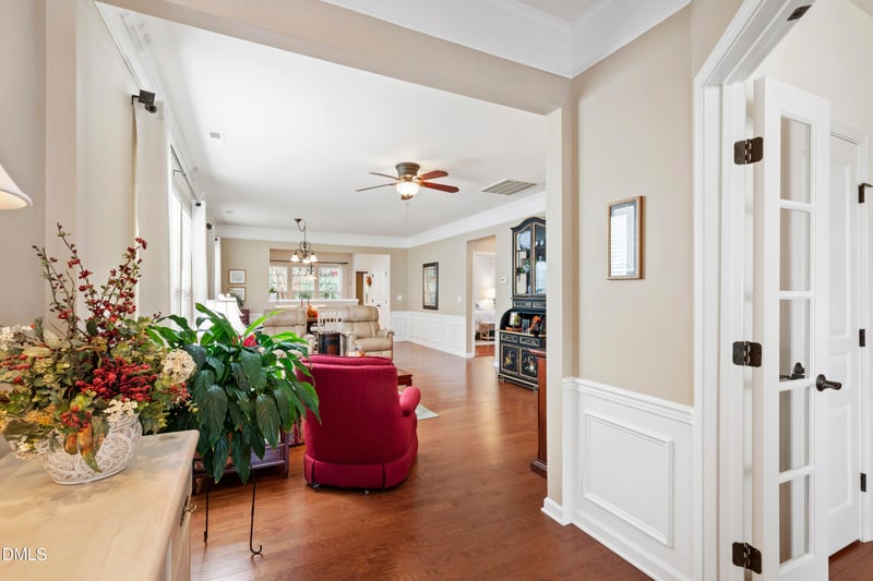 727 Bradhurst Pl, Cary, NC 27519