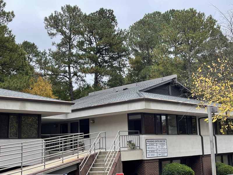 727 Eastowne Dr, Chapel Hill, NC 27514