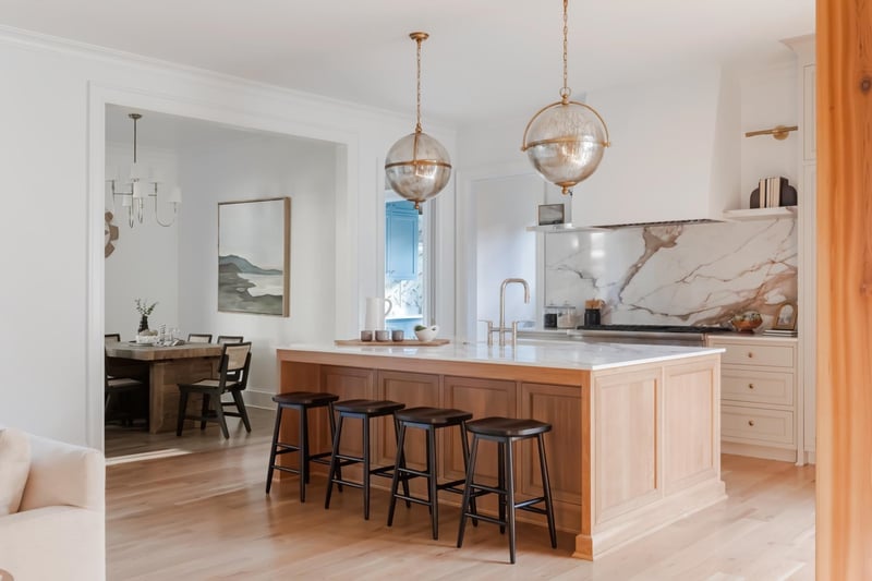 727 Lake Boone Trl, Raleigh, NC 27607