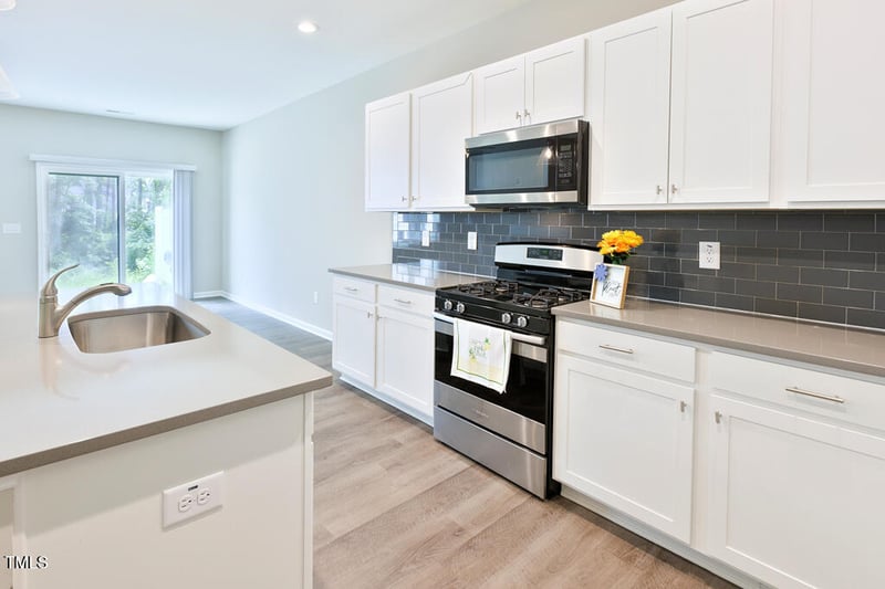 727 Putney Hill Rd, Zebulon, NC 27597