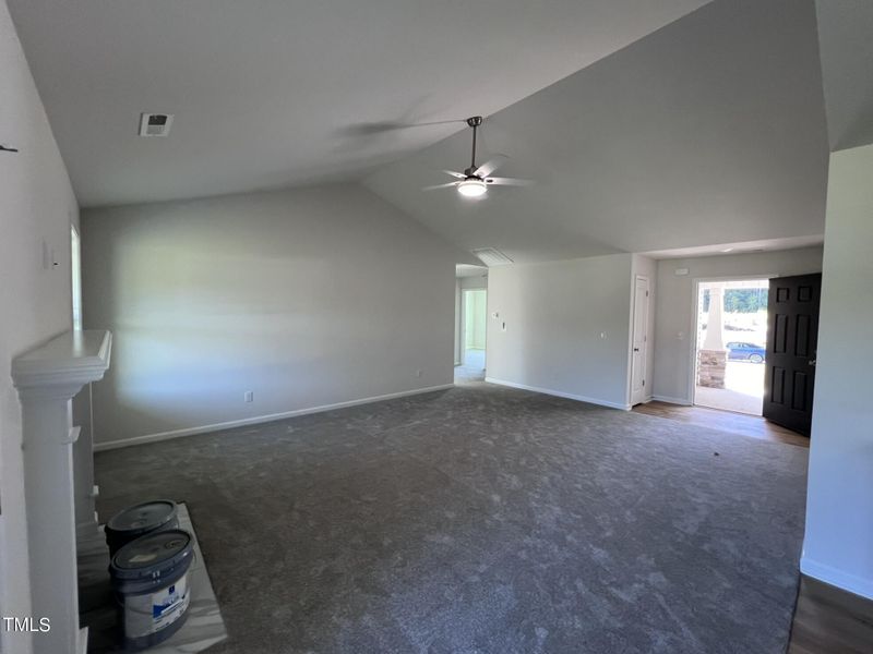 727 Sherrill Farm Dr, Benson, NC 27504
