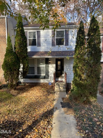 7272 Shellburne Dr, Raleigh, NC 27612