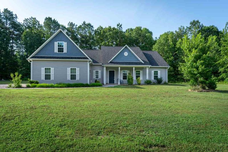 7276 Beau View Dr, Wendell, NC 27591