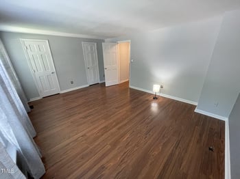 7276 Shellburne Dr, Raleigh, NC 27612