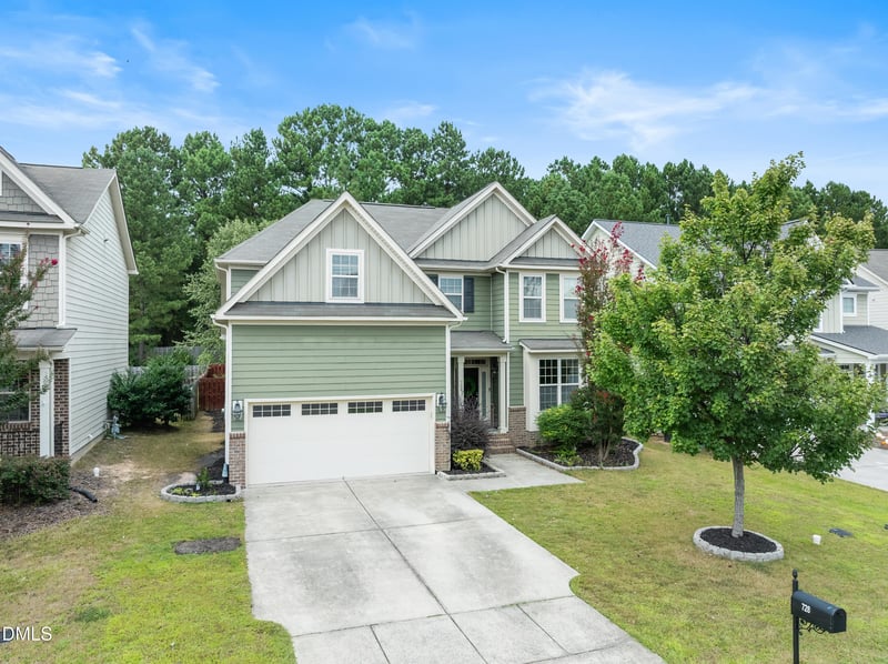 728 Blossom Bay Ln, Apex, NC 27523