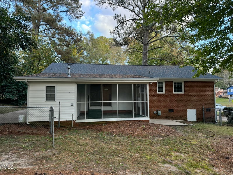 728 Cooper Rd, Raleigh, NC 27610