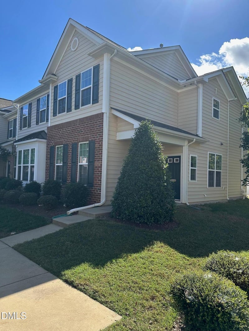 728 Cupola Dr, Raleigh, NC 27603