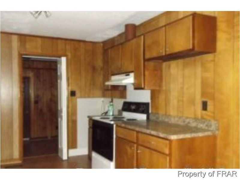 728 Edgehill Rd, Fayetteville, NC 28314