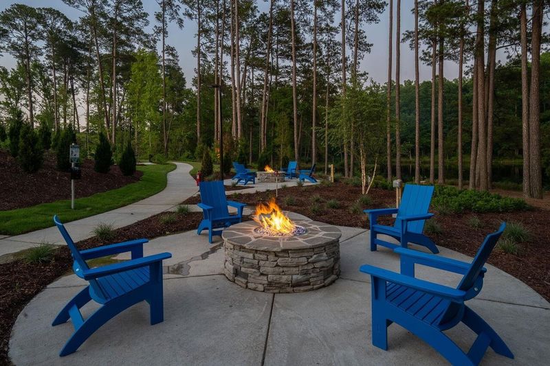 728 Flower Manor Dr, Wendell, NC 27591