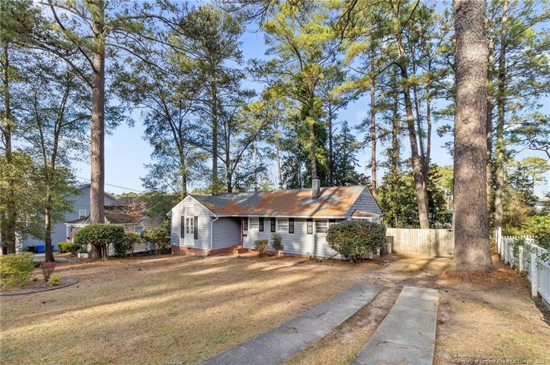728 Kooler Cir, Fayetteville, NC 28305