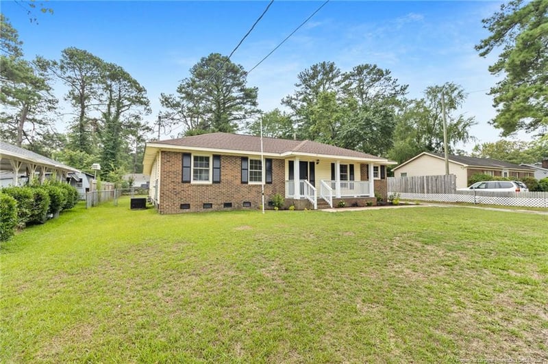 728 Rockwood Dr, Fayetteville, NC 28311