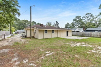 728 Rockwood Dr, Fayetteville, NC 28311