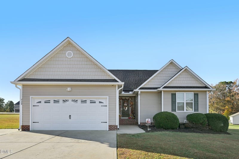 728 Santa Gertrudis Dr, Clayton, NC 27520