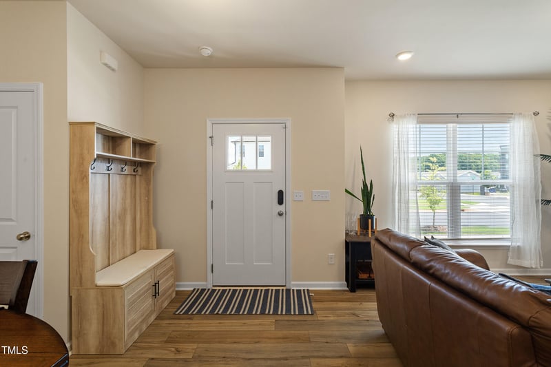 728 Silo Park Dr, Wake Forest, NC 27587