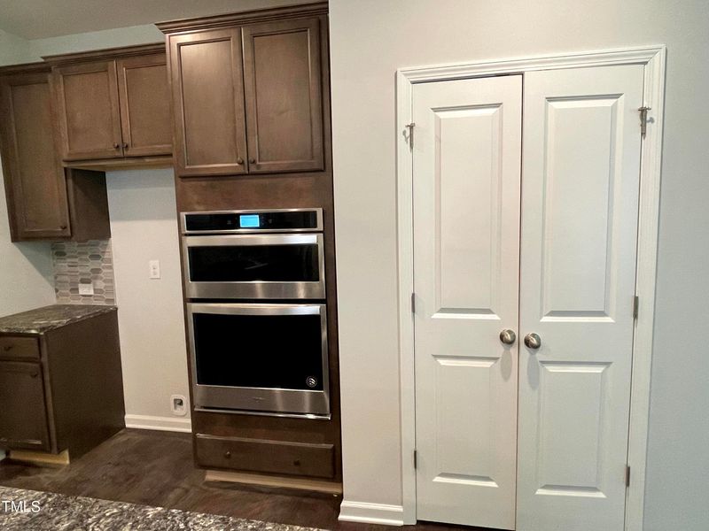 728 Warlick Green Ln, Cary, NC 27519