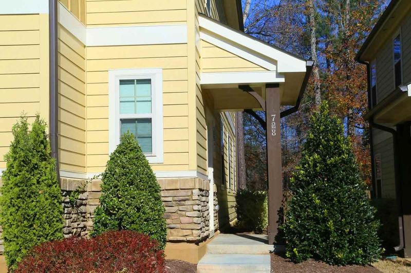 728 Wickham Ridge Rd, Apex, NC 27539