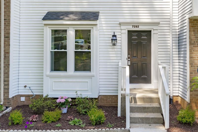 7282 Shellburne Dr, Raleigh, NC 27612