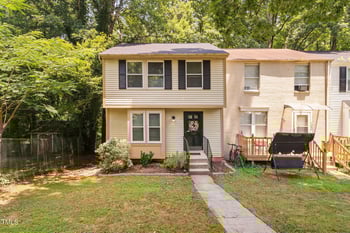 7286 Shellburne Dr, Raleigh, NC 27612