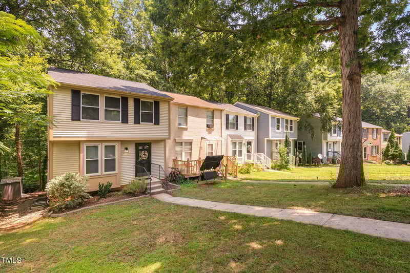 7286 Shellburne Dr, Raleigh, NC 27612