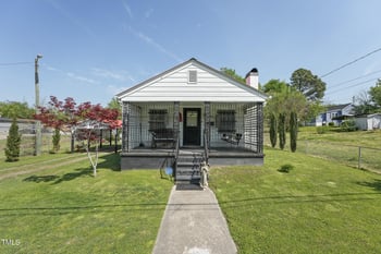 729 Carolina Ave, Henderson, NC 27536