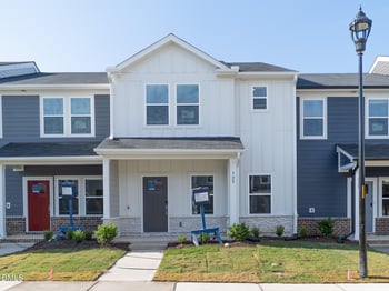 729 Chandler Stone Dr, Zebulon, NC 27597