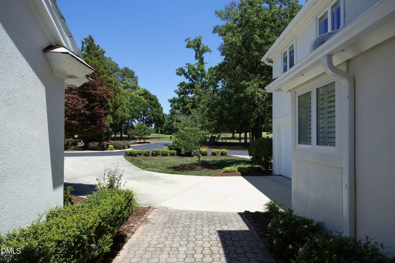 729 Crabtree Crossing Pw, Cary, NC 27513