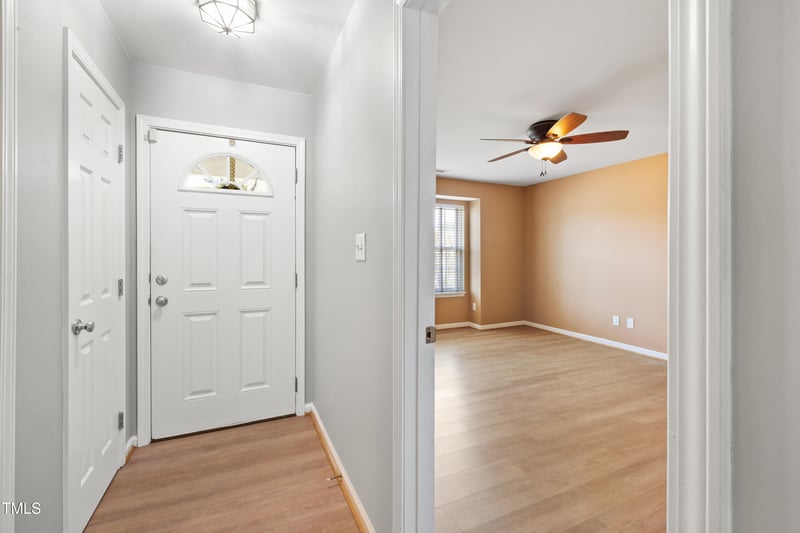729 Golden Horseshoe Ln, Sanford, NC 27330