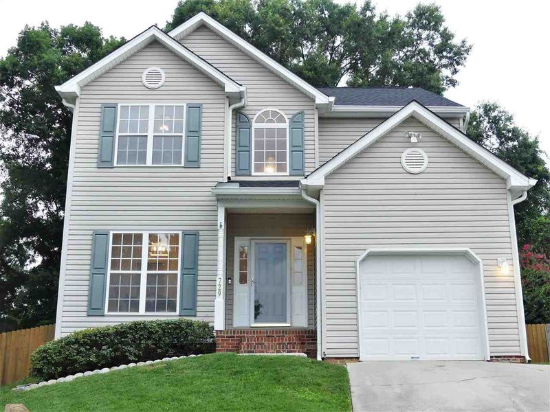 729 Hanska Way, Raleigh, NC 27610