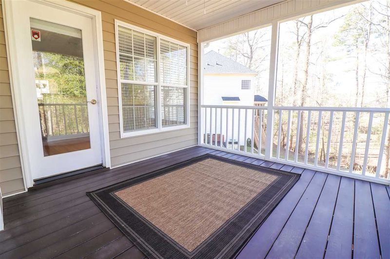 729 Lakeview Ave, Wake Forest, NC 27587